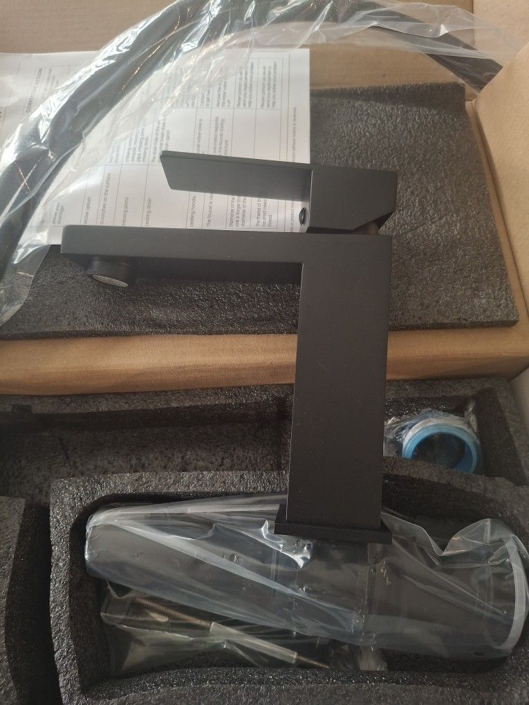 Midanya Bathroom Faucet