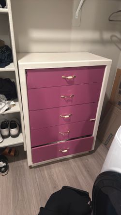 5 Drawer Tall Wooden Dresser