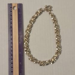 Beautiful Goldtone & Rhinestone Choker Necklace