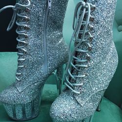 Pleaser Flamingo-1020G Silver Platform Boots size 8