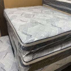 Cal King Mattress Pillow Top Brand New Message Me With Any Questions