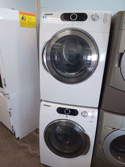 SAMSUNG FRONT LOAD WASHER AND ELECTRIC DRYER SET