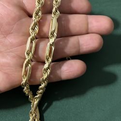 10k Milano/figarope .please Read Description PRICE IS FIRM!!!!NO OFFERS!!Thank You