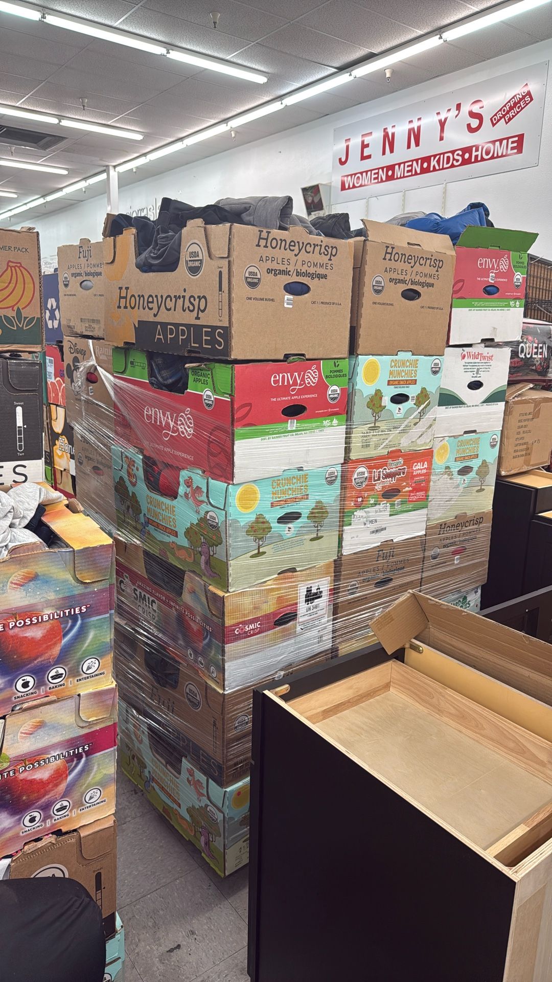 Jackets Pallet For $1,500