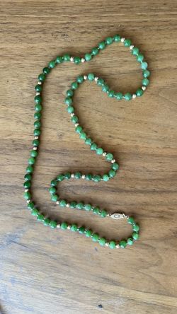 Beautiful 14k gold and green jade necklace