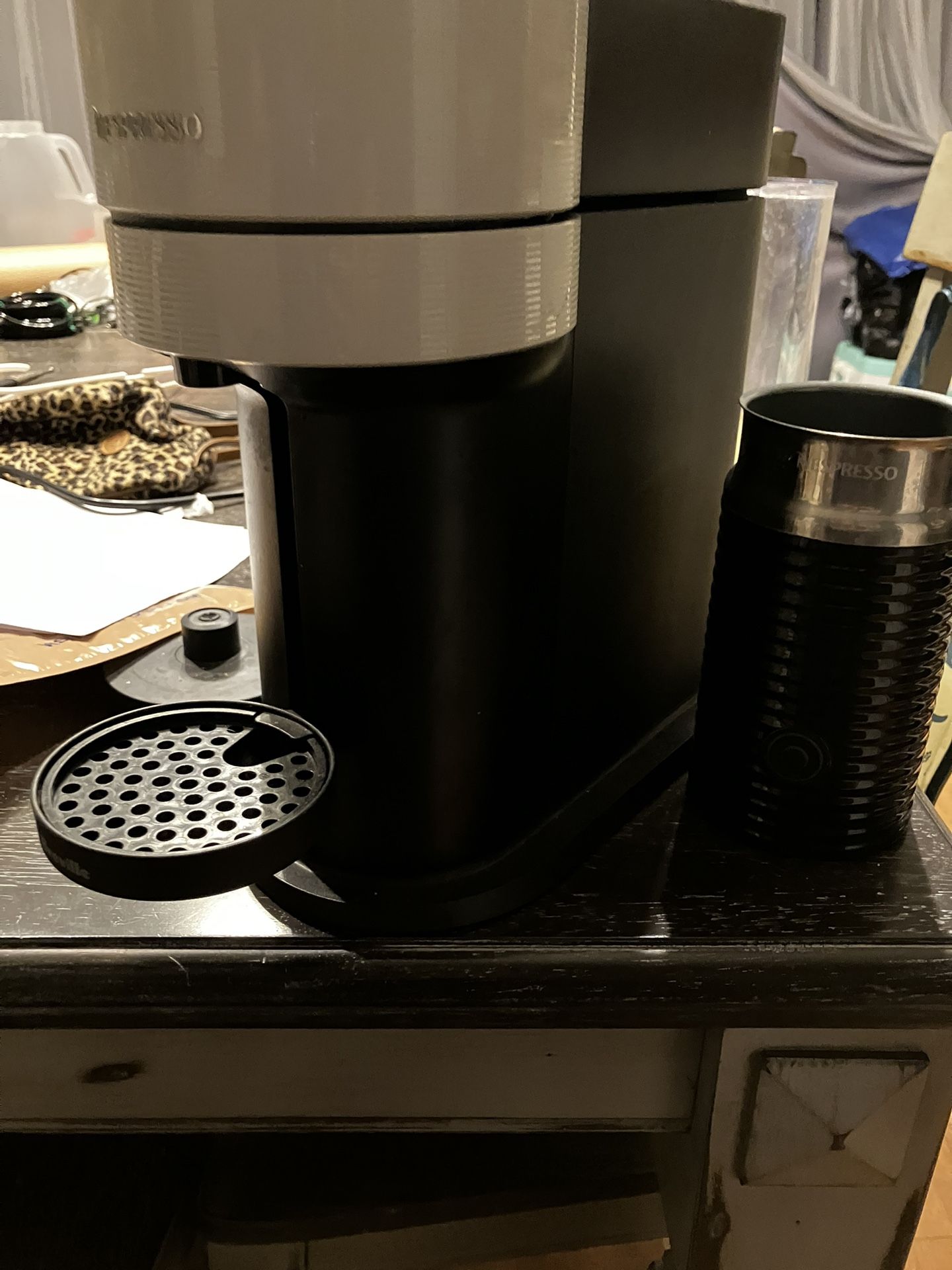 Nespresso Venturo Working All Parts With Hot Cold Frother