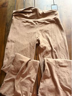 Skims Leggings
