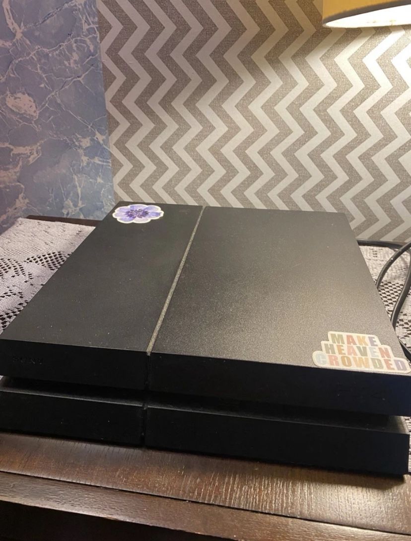 PS4
