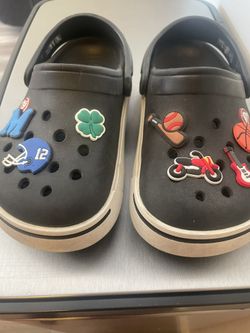 Kids Crocs Size 1 