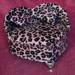Pink Leopard Animal Print Plush Heart Shaped Jewelry Box 7” x 6” x 5” NEW in Box!