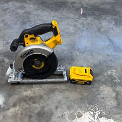 DeWalt 6 1/2” Circular Saw and Battery