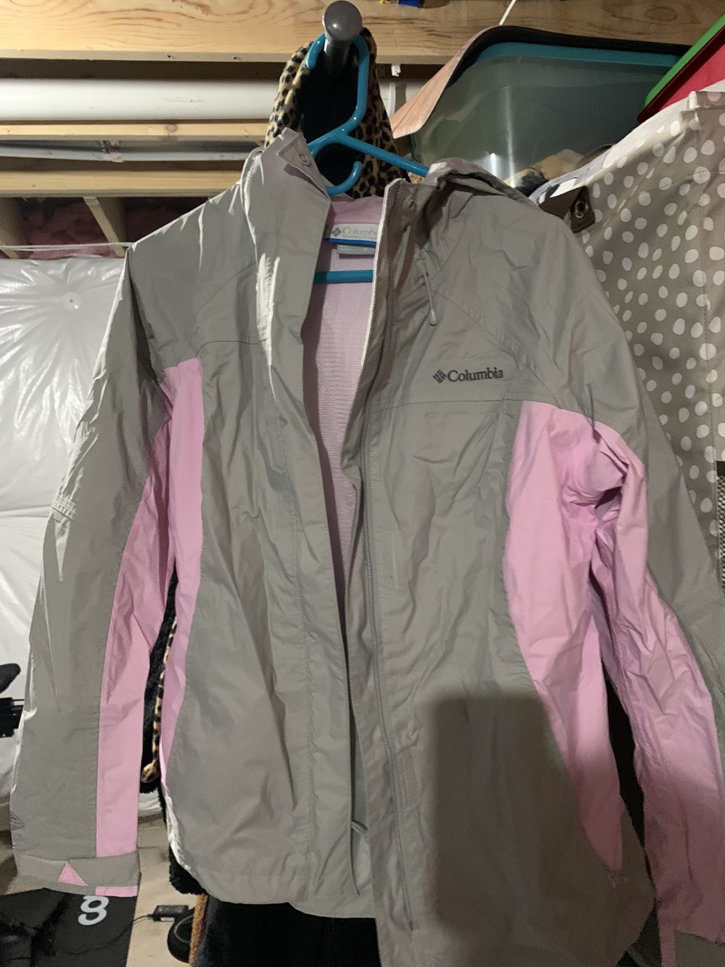 Women’s Columbia Rain Jacket 