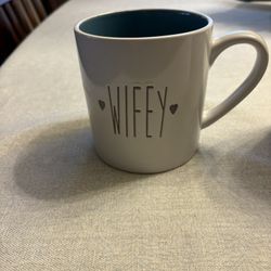“wifey” Coffee/tea Mug Large
