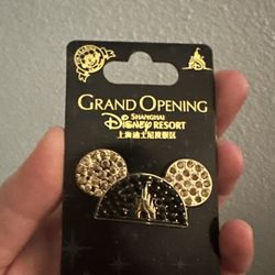 Disney Pin Shanghai 