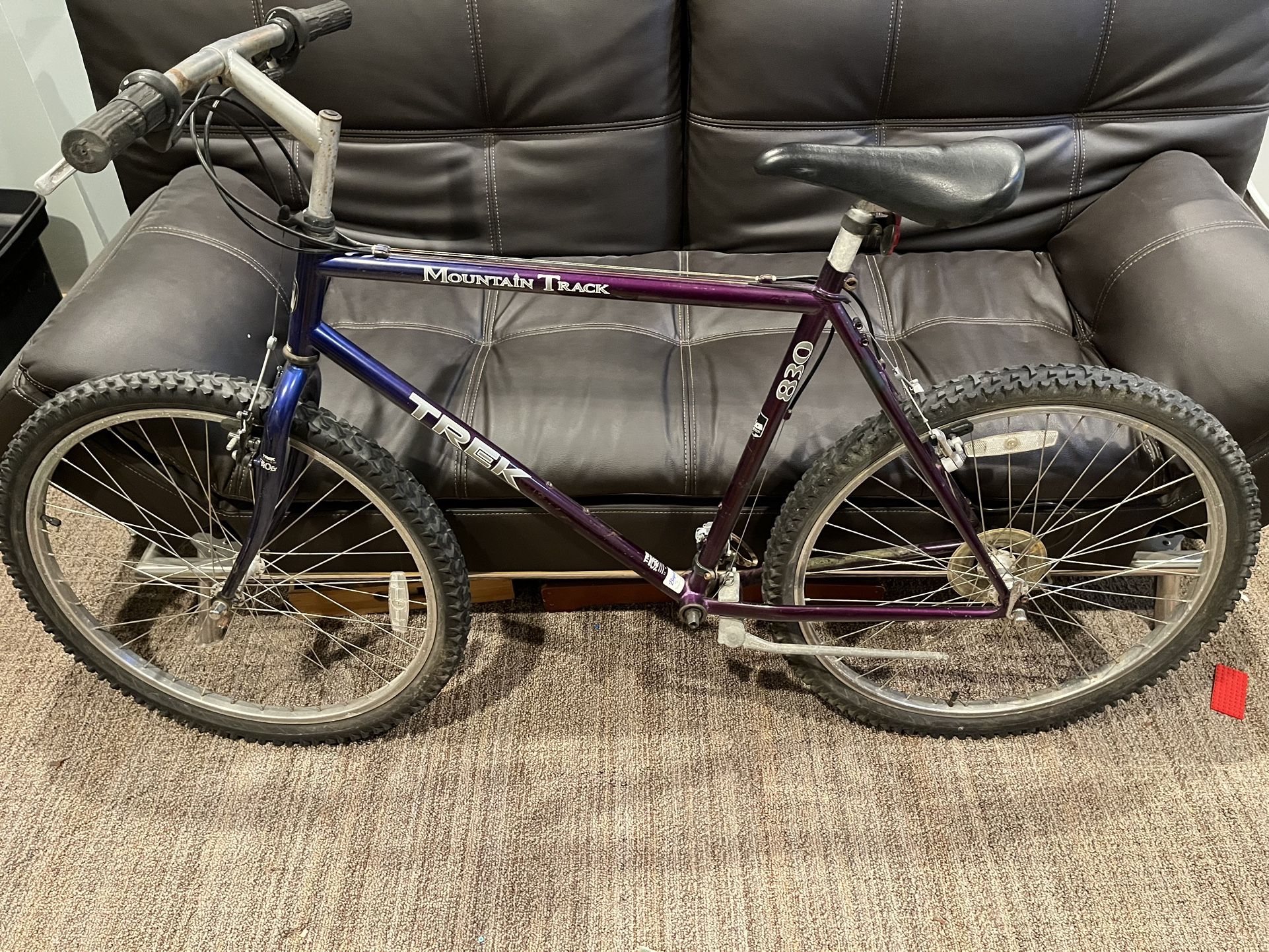 Trek 830 Mountain Track Bike