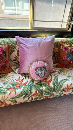 2 Pink Pillows
