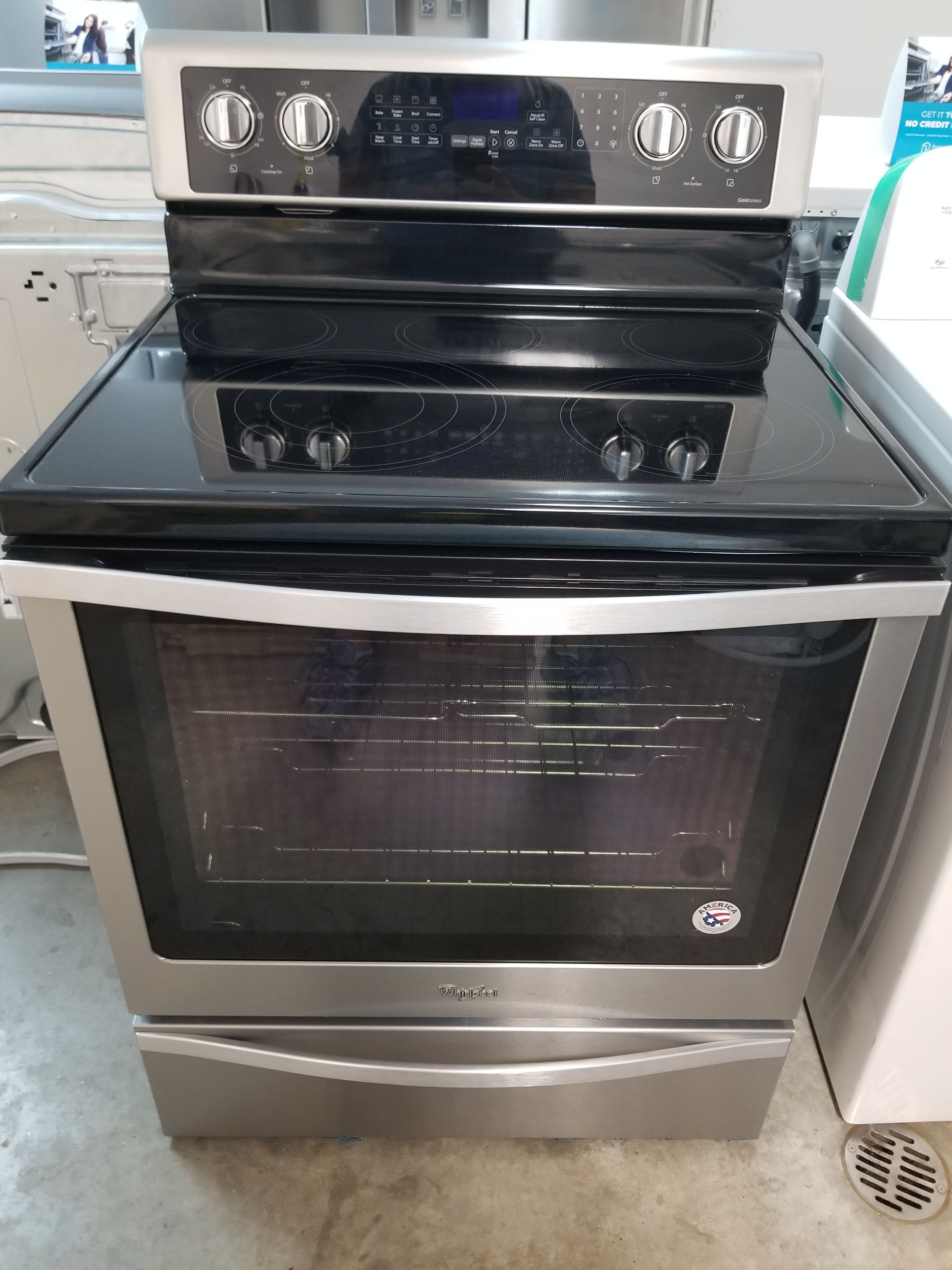 NEW Whirlpool Stainless Steel Stove Model WFE770H0FZ