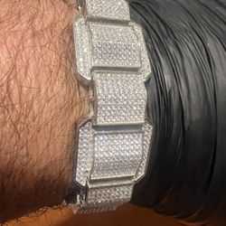 Very Heavy And Solid  Men’s.925 Sterling Silver With Zirconia Stones.  8” $380