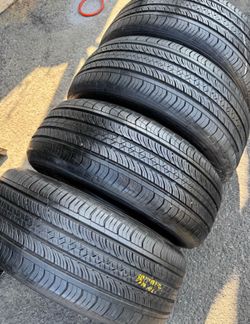 225 50 18 Continental I sell this Seth of tires with 80% of Life the 4