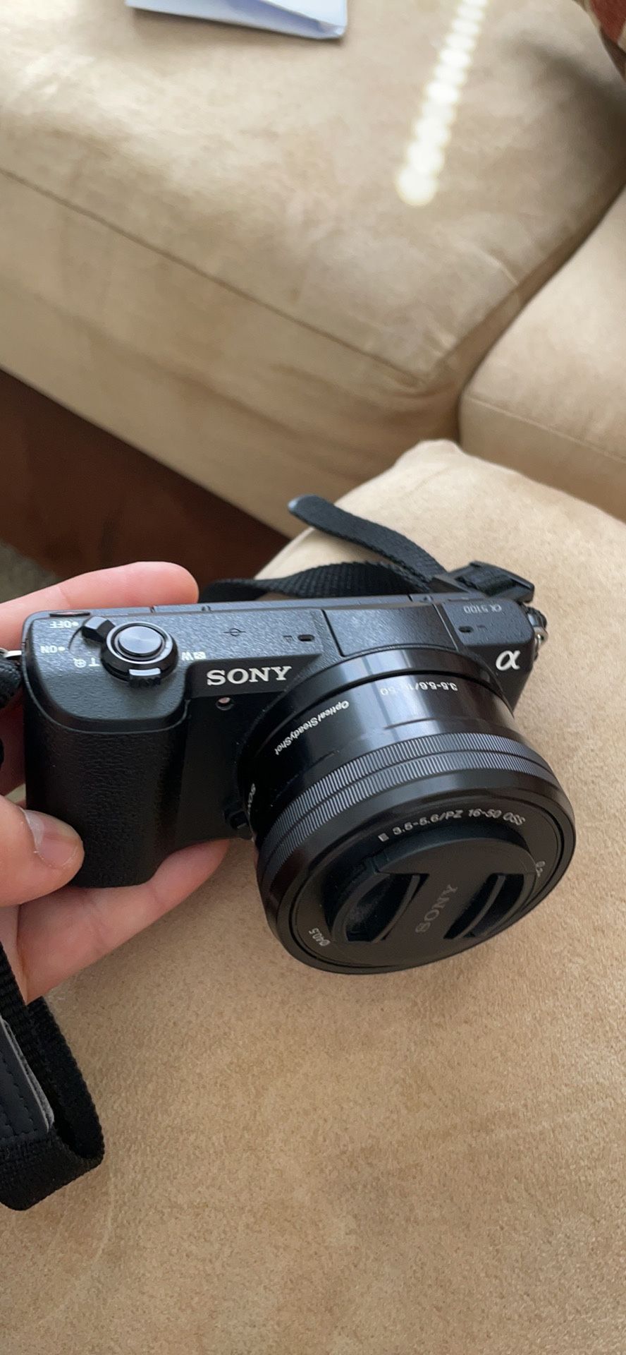 Sony A5100 