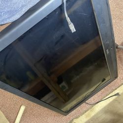 Free older Non-smart RCA 40” Tv