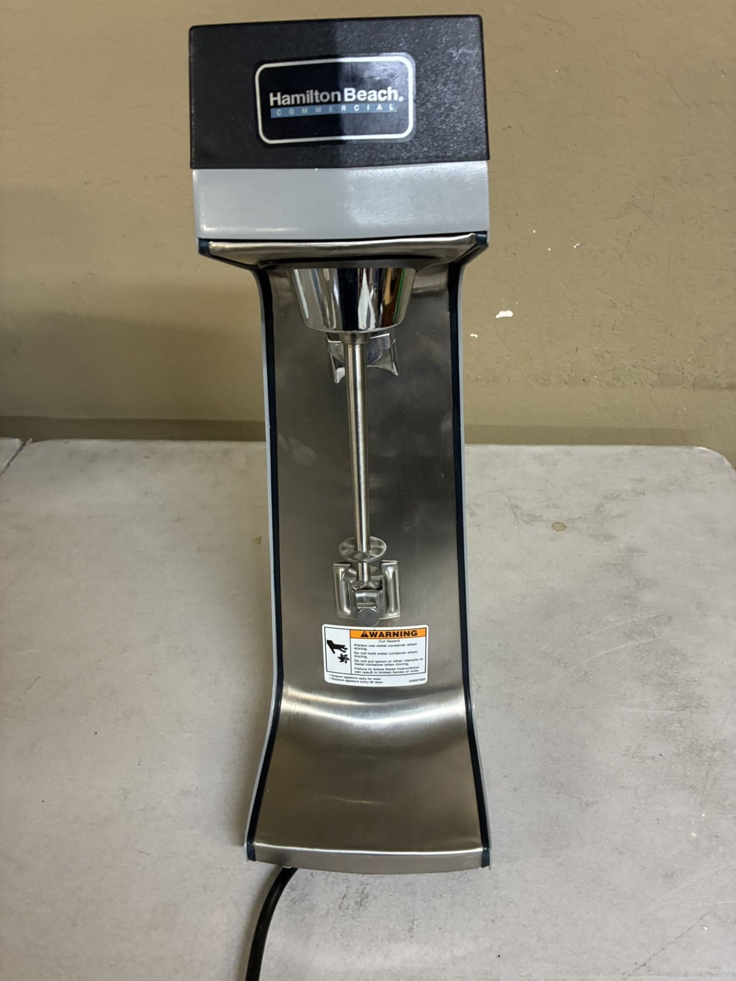 HAMILTON BEACH COMMERCIAL DRINK MIXER