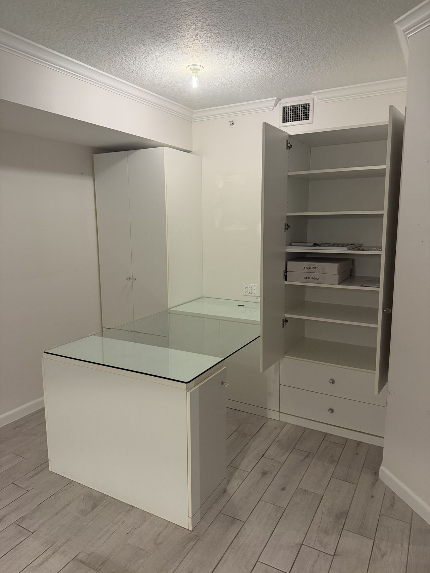 Custom California Closet Workstation