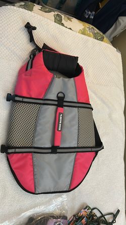 Dog life vest