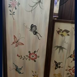 Butterfly 🦋 Floral  🌺 Chinoiserie Cabinet