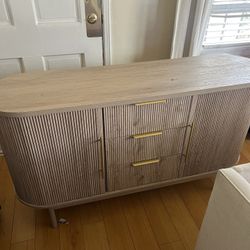Fluted Sideboard 