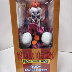 Killer Klowns From Outer Space