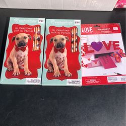 Valentine’s Cards And Box