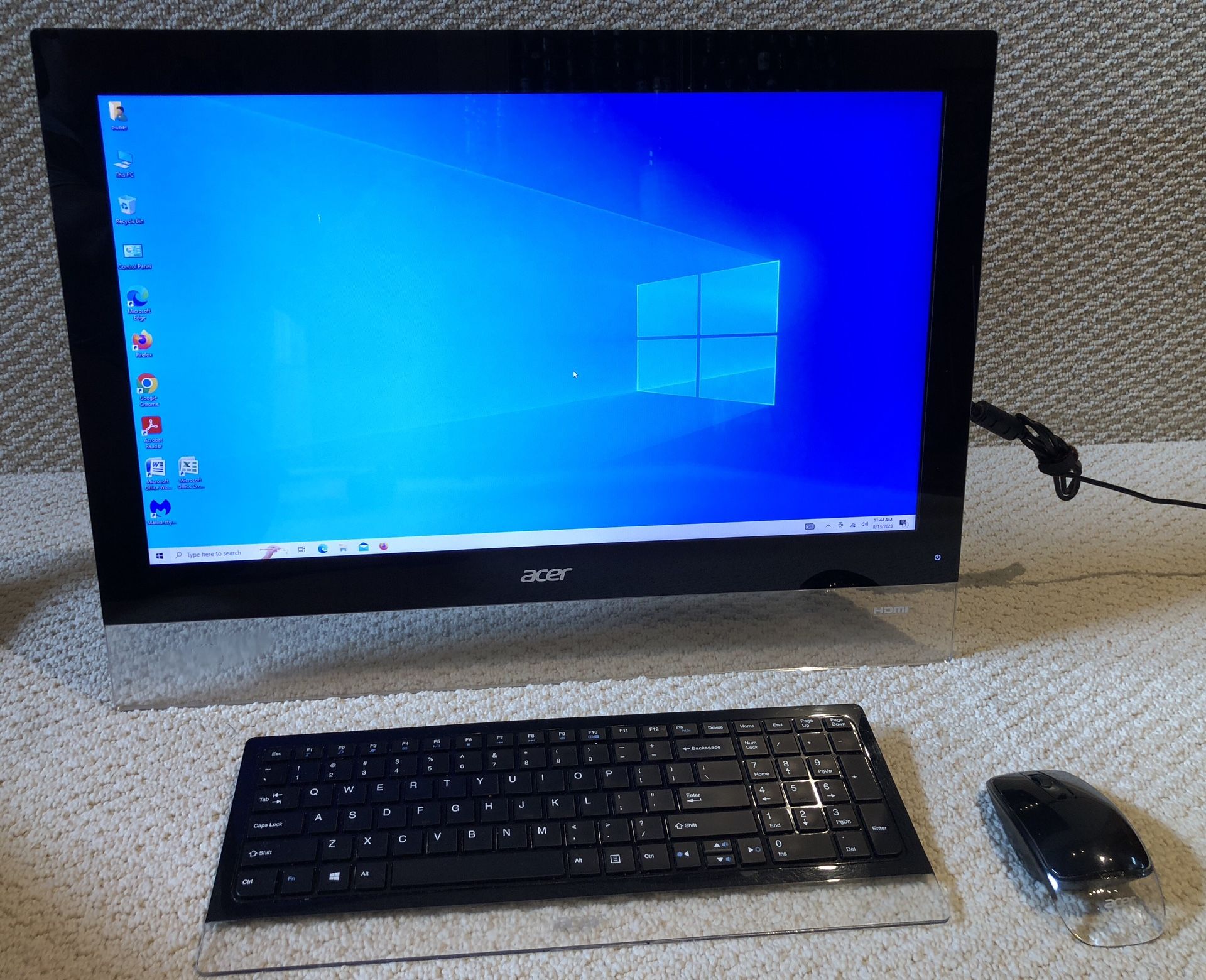 Acer Aspire 5600U 23 Inch All In One Pc With Intel Core i5 6Gb Of Ram 1Tb Hard Drive With Windows 10 Installed