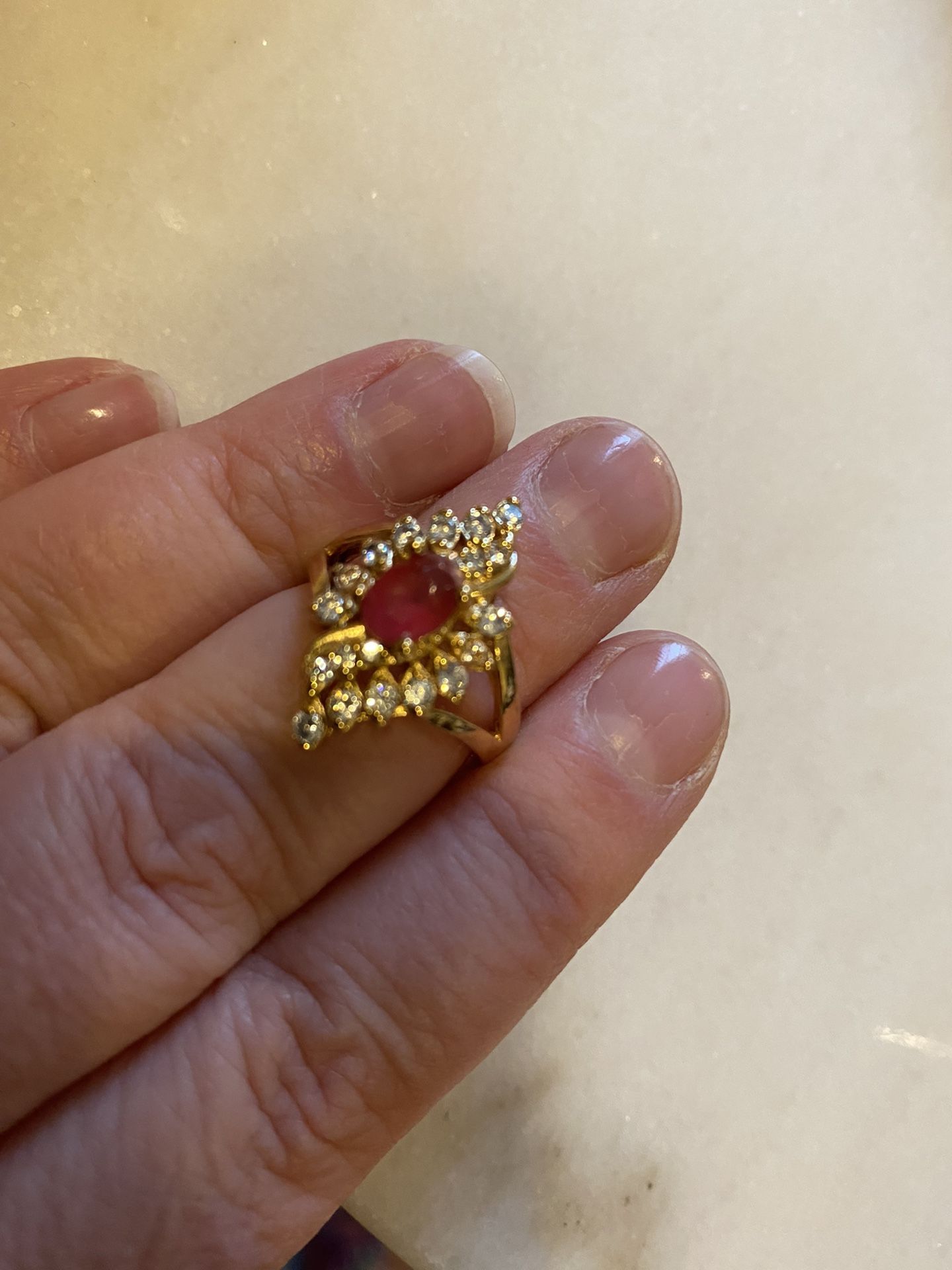 NWOT faux ruby and faux diamond ring estimated size 7.5 #0097