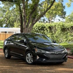 2019 Hyundai Elantra