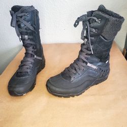 Merrell Women's Size 8.5 Aurora Select Dry 200 Gram Side Zip Black Boots