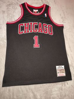 Derrick Rose Chicago Bulls jersey size L