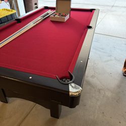 Mizerak Pool Table – Red Felt + Accessories