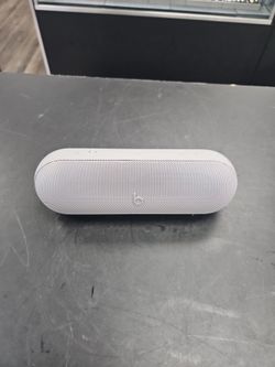 Beats apple pill speaker