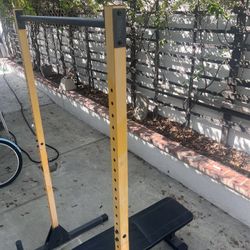 Squat Rack And Bench 