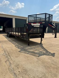 2015 30’ Gooseneck Utility trailer