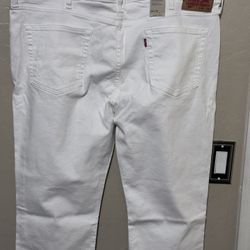White Brand NEW Levi’s 514     Size 42 x 30 Waist 