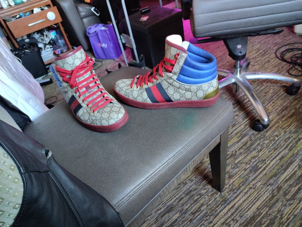 Gucci' Shoes