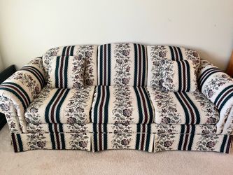 Like new couch