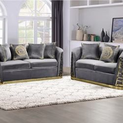 2 PC SOFA AND LOVESEAT NEW IN BOX