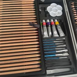 ART SUPPLY KIT WT CASE