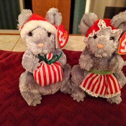Adorable Ty Christmas Mice 
