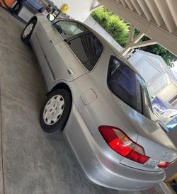 2000 Honda Accord