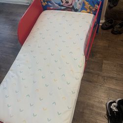 Kids Bed With Matters 