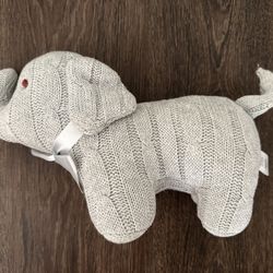 White Elephant Plush Cotton Ribbon Collar Cable Knit